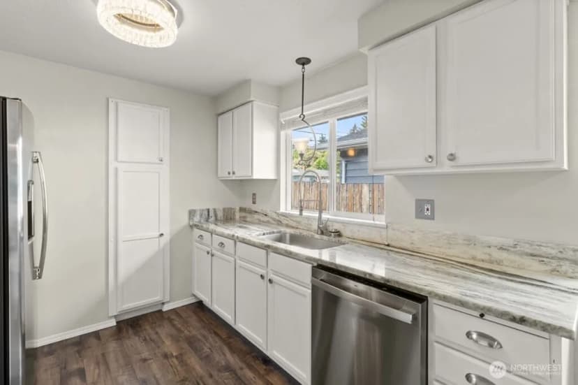 Property photo for 903 9th Avenue Sw, Tumwater photo 18