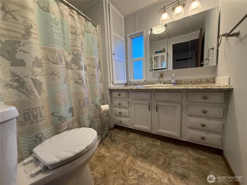 Property photo for 1307 323rd Place, Ocean Park photo 24