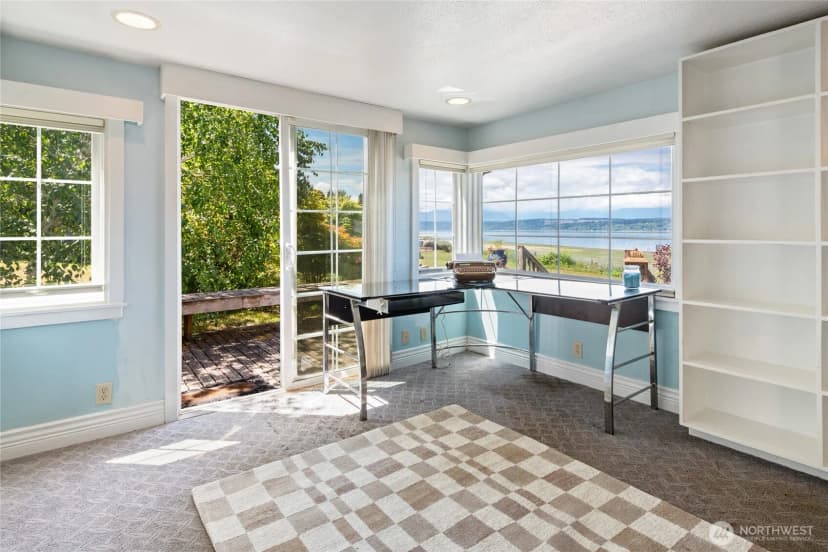 Property photo for 29631 Beach Drive Ne, Poulsbo photo 16