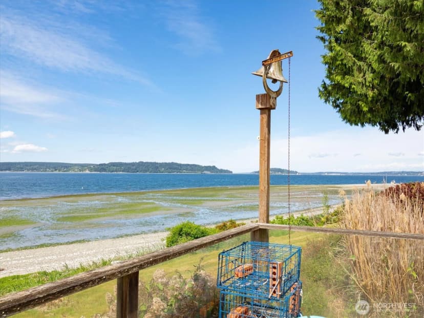 Property photo for 29631 Beach Drive Ne, Poulsbo photo 22
