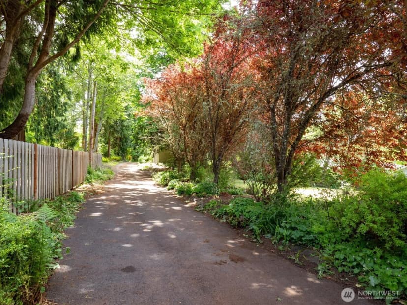 Property photo for 29631 Beach Drive Ne, Poulsbo photo 25