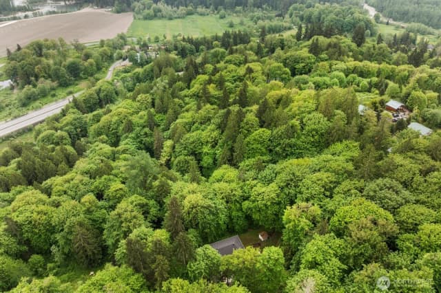 Property photo for 14933 Se 180th Place Se, Snohomish photo 3