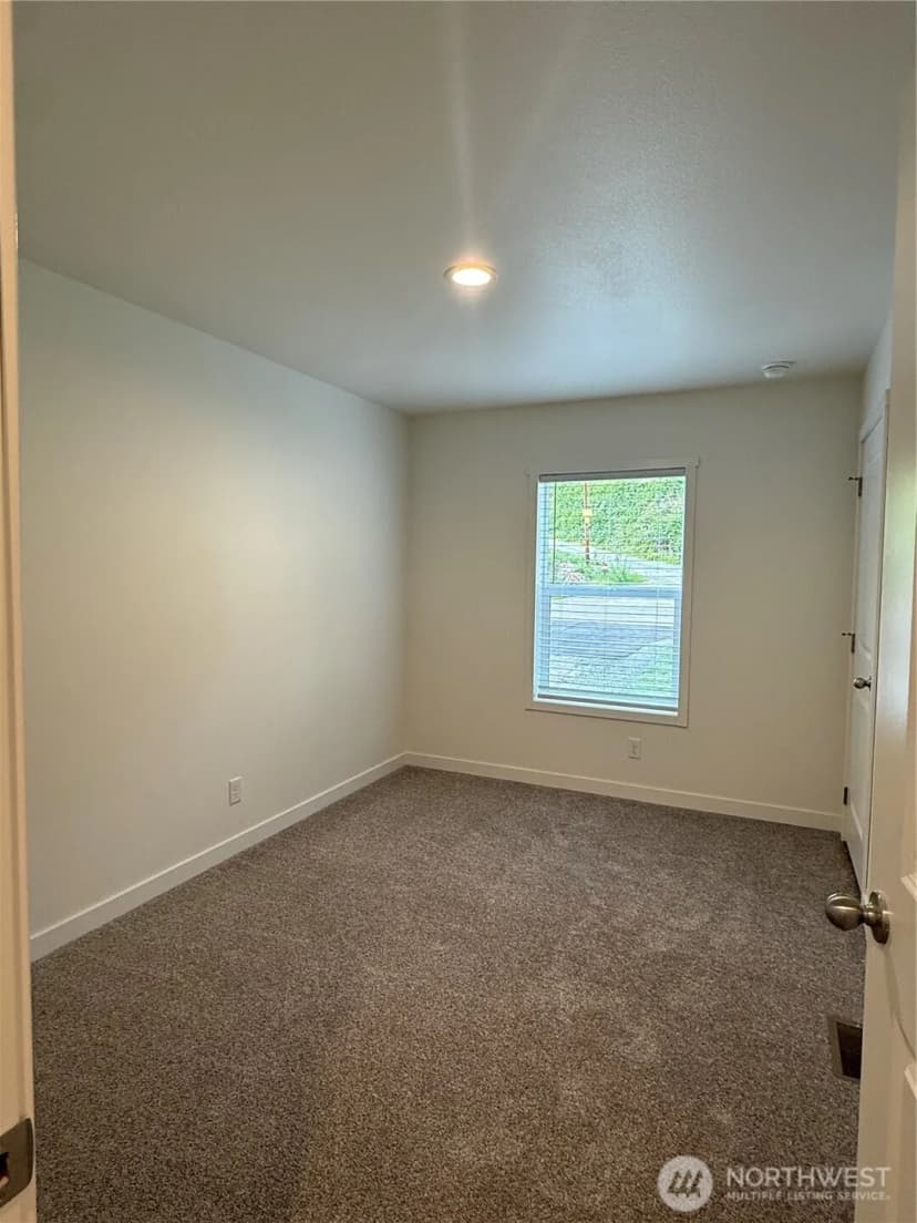 Property photo for 21402 119th Street Ne, Granite Falls photo 7