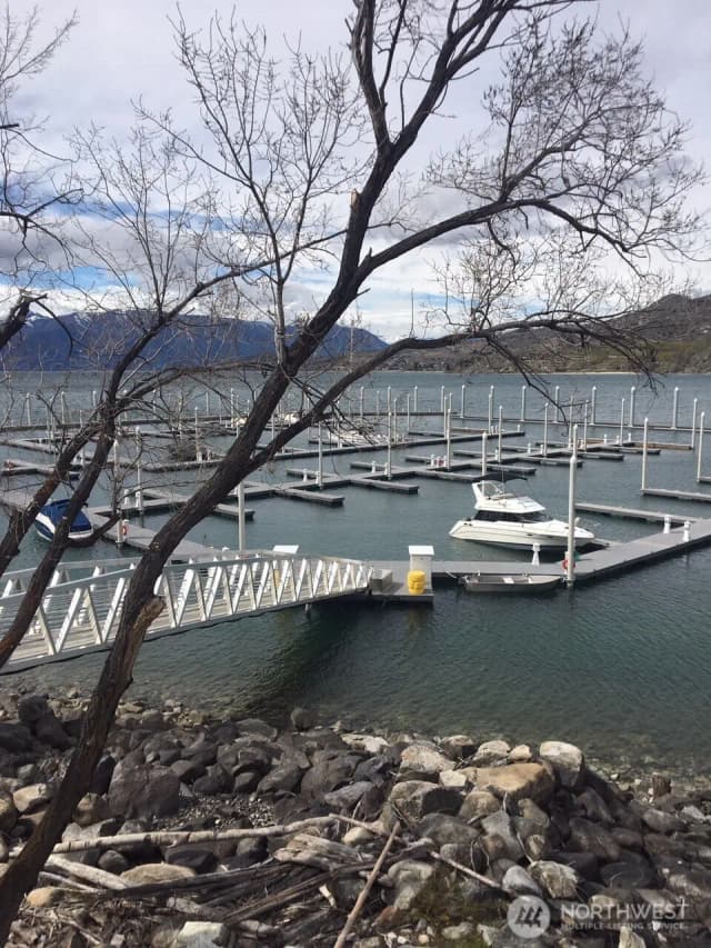 Property photo for 1350 W Woodin Avenue #c-12, Chelan photo 4