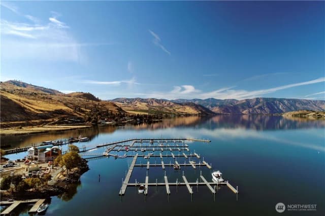 Property photo for 1350 W Woodin Avenue #c-12, Chelan photo 2