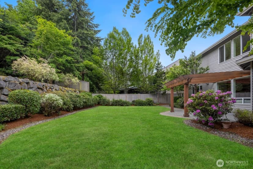 Property photo for 23399 Se 52nd Street, Issaquah photo 28