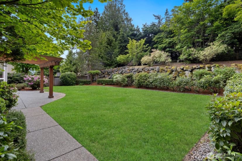 Property photo for 23399 Se 52nd Street, Issaquah photo 27