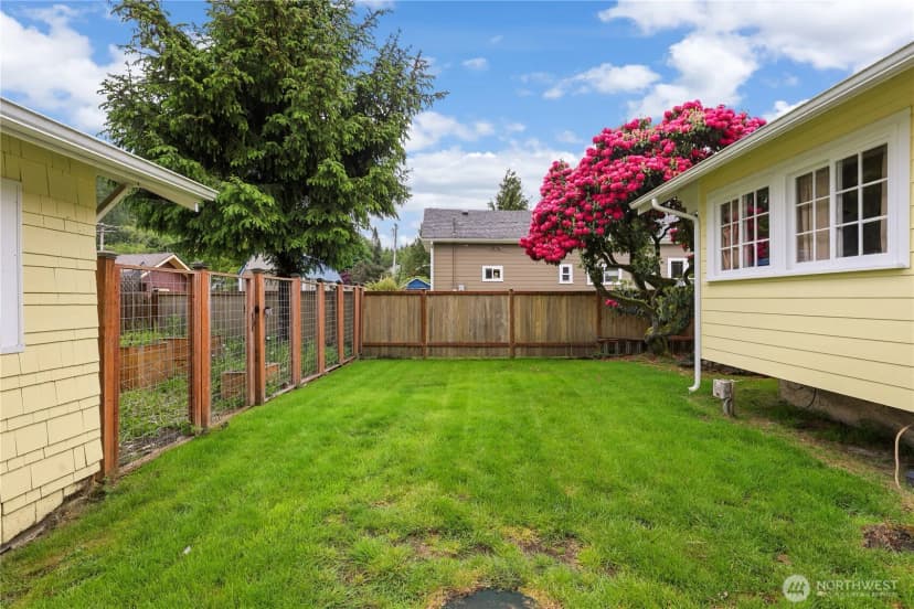 Property photo for 119 N 3rd Street, Montesano photo 24