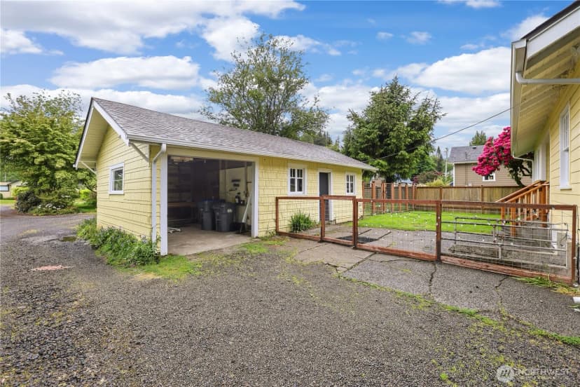 Property photo for 119 N 3rd Street, Montesano photo 25