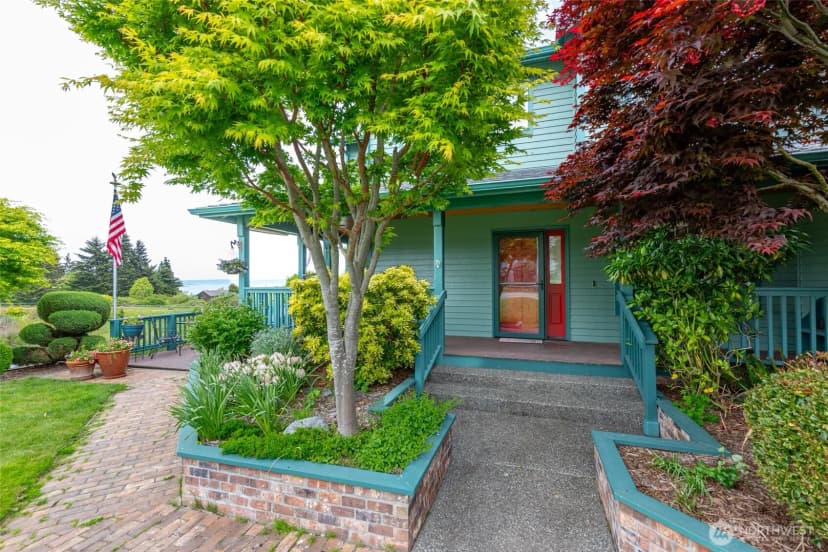 Property photo for 701 Nw Krueger Street, Coupeville photo 3
