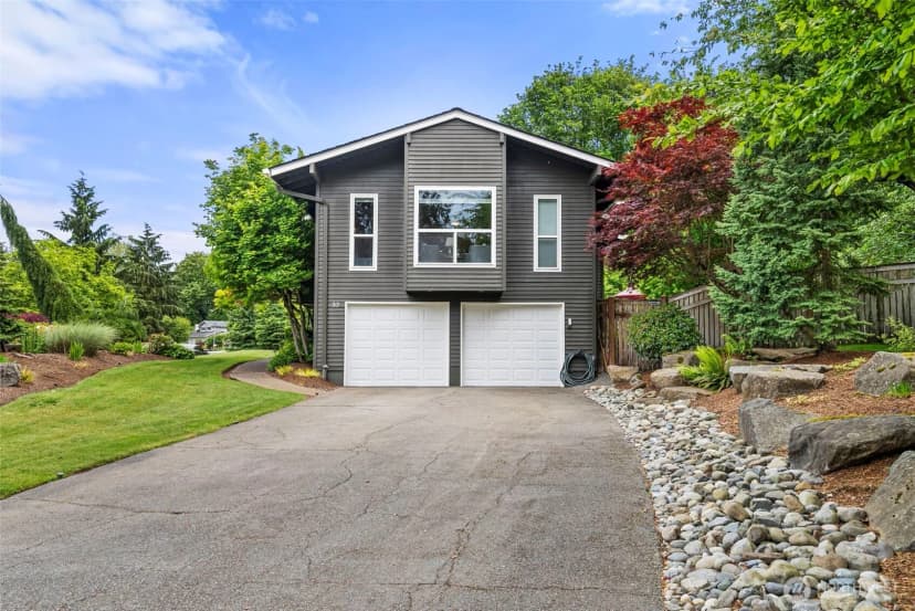 Property photo for 32 Cascade Key, Bellevue photo 39