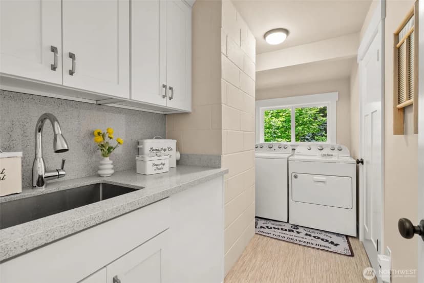 Property photo for 32 Cascade Key, Bellevue photo 20