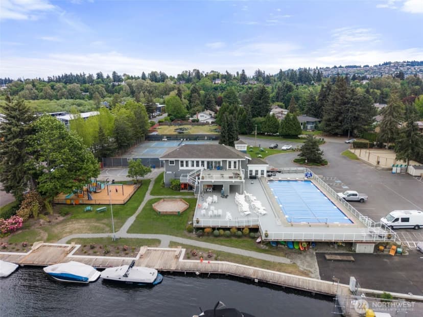 Property photo for 32 Cascade Key, Bellevue photo 38