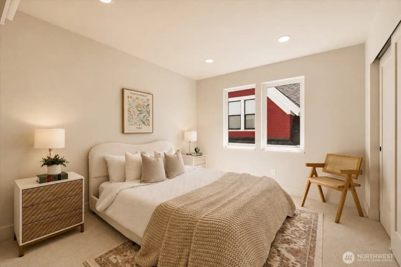 Property photo for 909 32nd Avenue S #b, Seattle photo 15