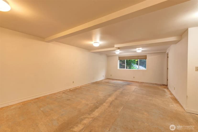 Property photo for 654 W Main Street, Monroe photo 28