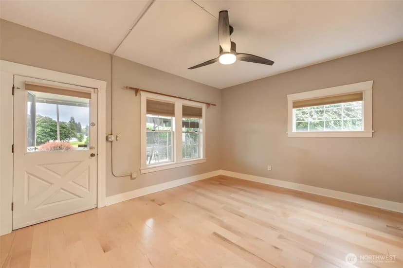 Property photo for 654 W Main Street, Monroe photo 9