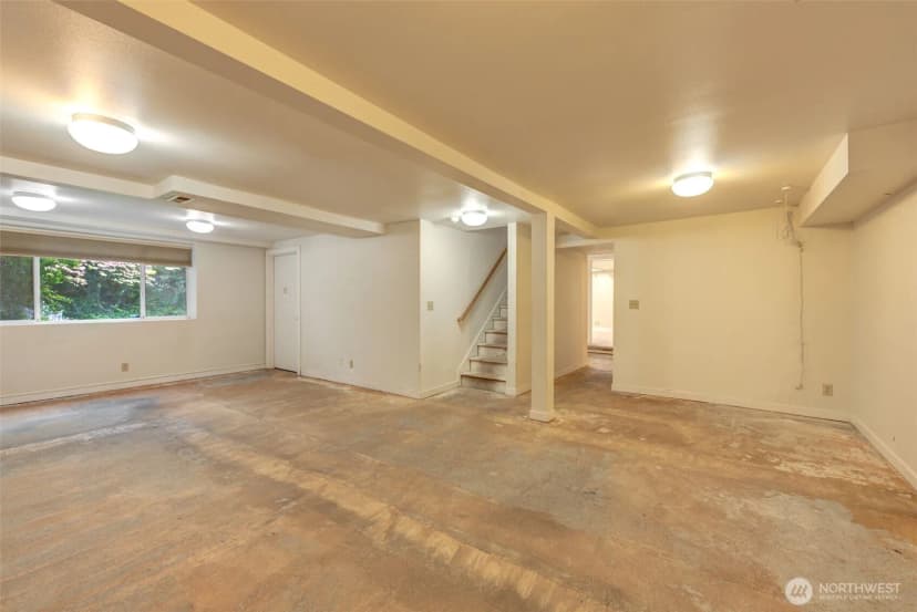 Property photo for 654 W Main Street, Monroe photo 29