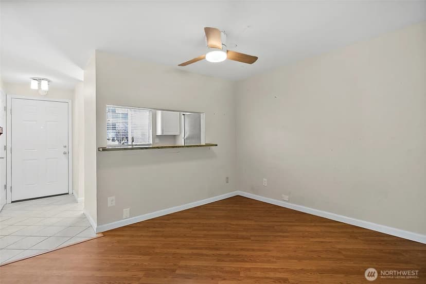 Property photo for 1040 S 320th Street #5, Federal Way photo 10