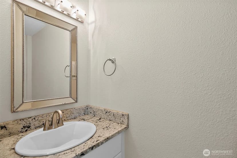 Property photo for 1040 S 320th Street #5, Federal Way photo 8