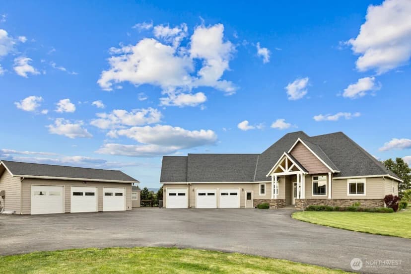 Property photo for 670 Berry, Ellensburg photo 2