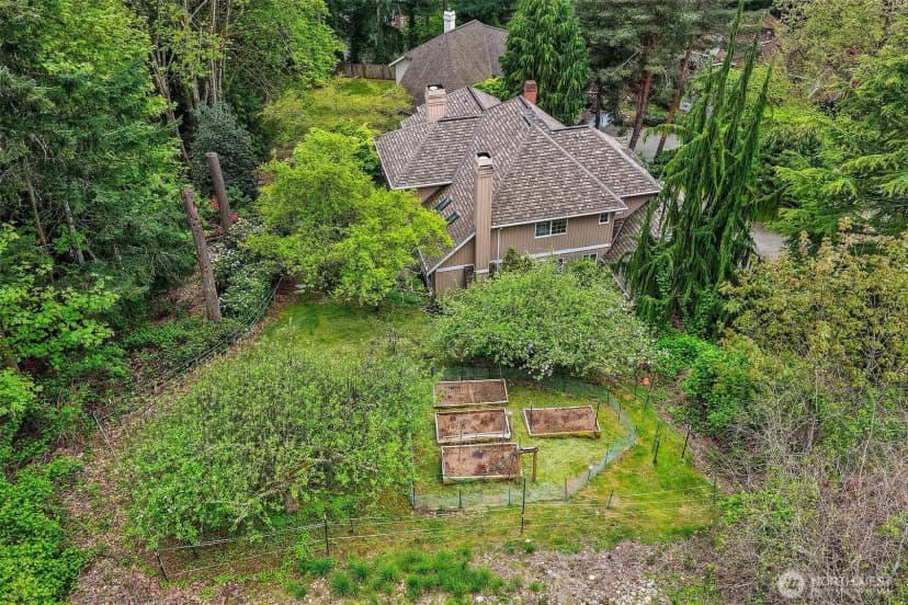 Property photo for 19225 Se 25th Street, Sammamish photo 35