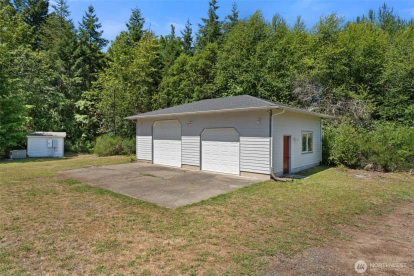 Property photo for 151 W Clark Rd, Shelton photo 36