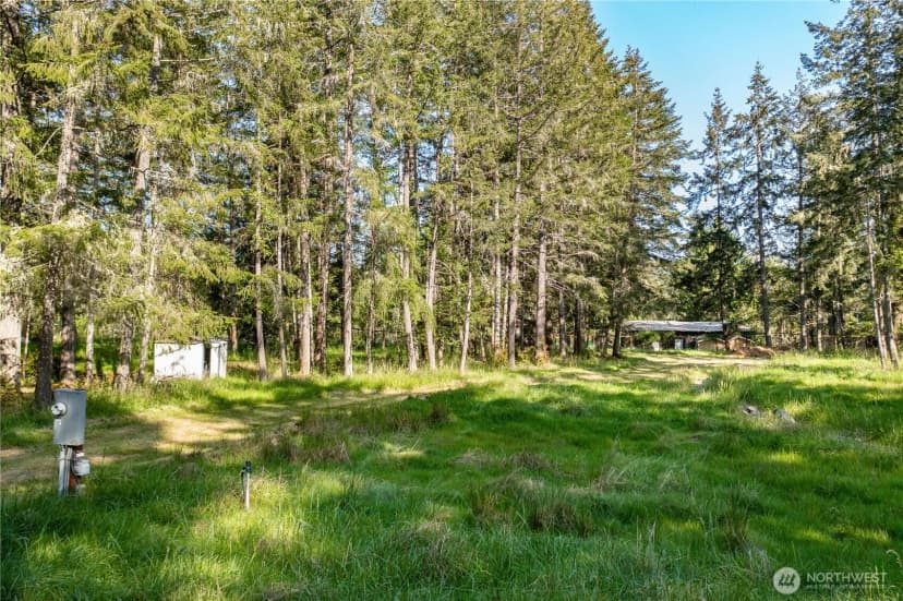 Property photo for 905 E Madrona Boulevard Nw, Lakebay