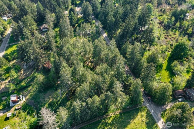 Property photo for 907 E Madrona Boulevard Nw, Lakebay photo 4