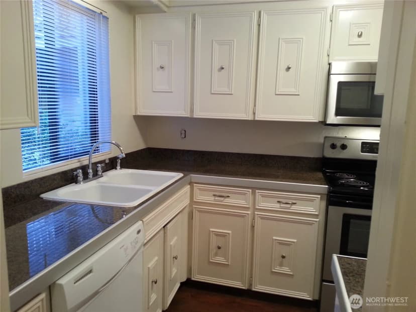 Property photo for 1461 Rainier Court, Fircrest photo 12
