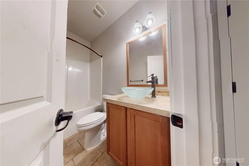 Property photo for 89220 228th Street Ct E, Graham photo 8