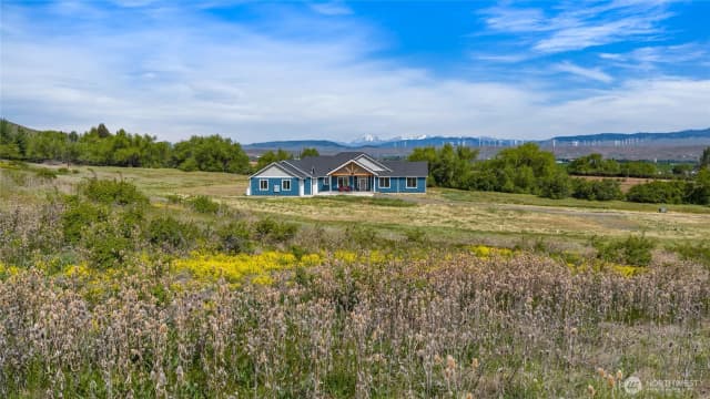 Property photo for 1590 Hunter Road, Ellensburg photo 2