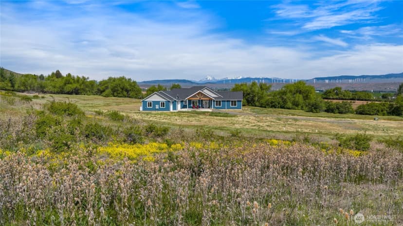 Property photo for 1590 Hunter Road, Ellensburg photo 2