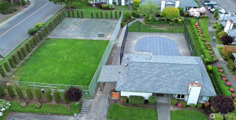 Property photo for 520 S 323rd Place #12-e, Federal Way photo 17