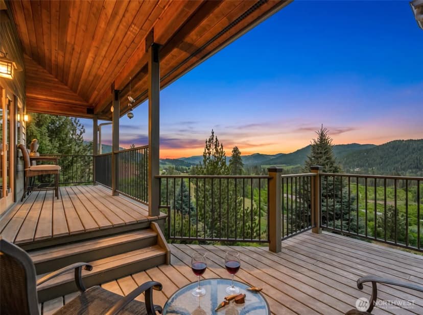 Property photo for 10665 North Road, Leavenworth photo 34