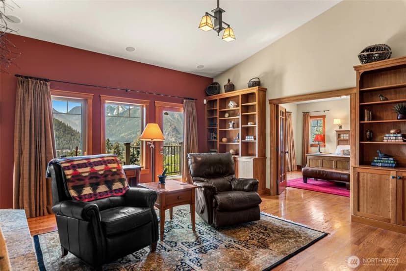 Property photo for 10665 North Road, Leavenworth photo 18