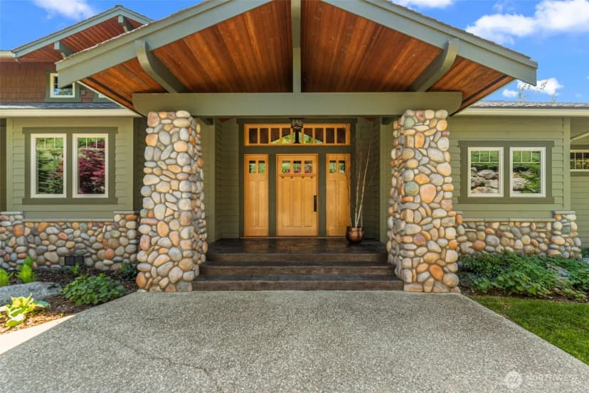 Property photo for 10665 North Road, Leavenworth photo 4