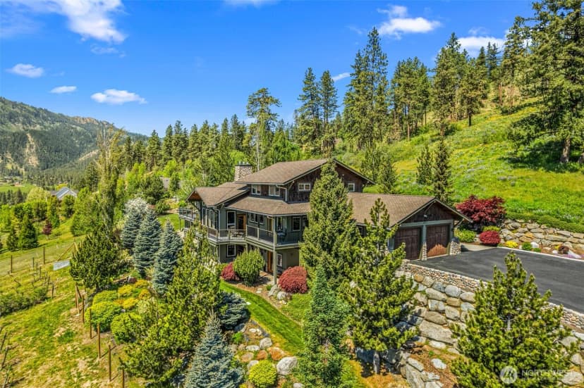 Property photo for 10665 North Road, Leavenworth photo 3