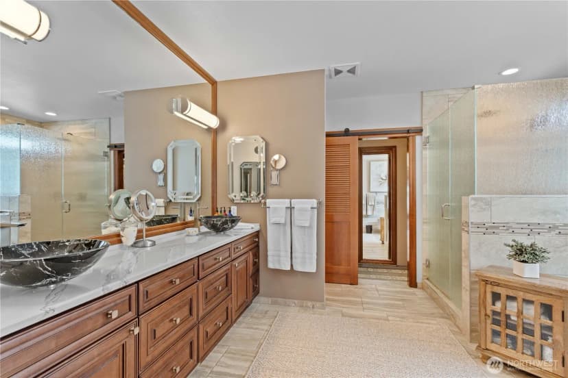 Property photo for 1551 13th Court, Fox Island photo 27