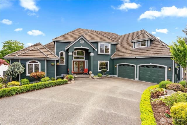 Property photo for 1551 13th Court, Fox Island photo 2