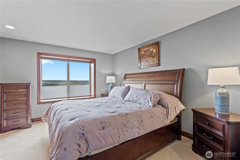 Property photo for 1551 13th Court, Fox Island photo 34