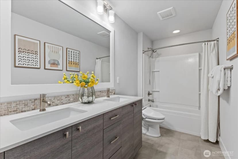 Property photo for 13006 135th Place Ne, Kirkland photo 23