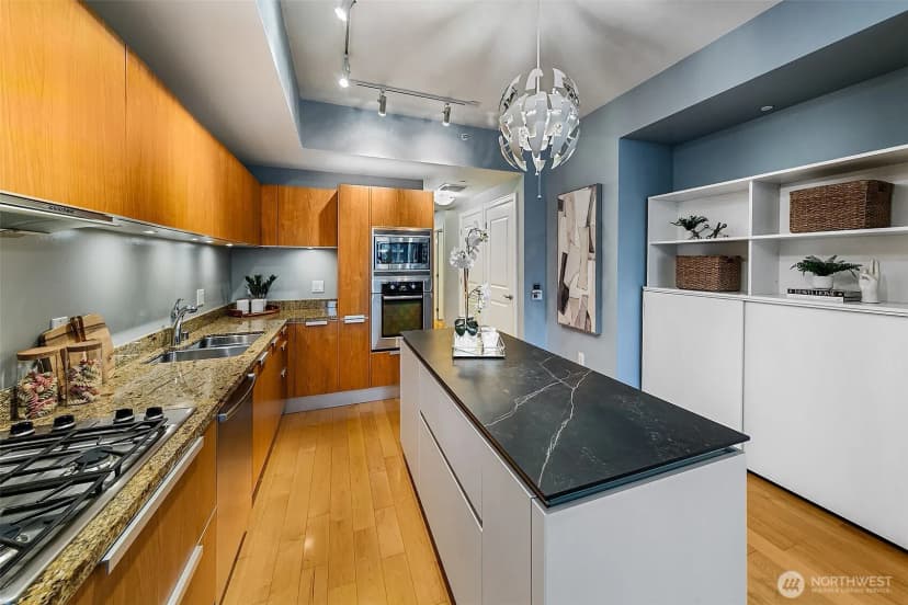 Property photo for 1920 4th Avenue #1507, Seattle photo 14