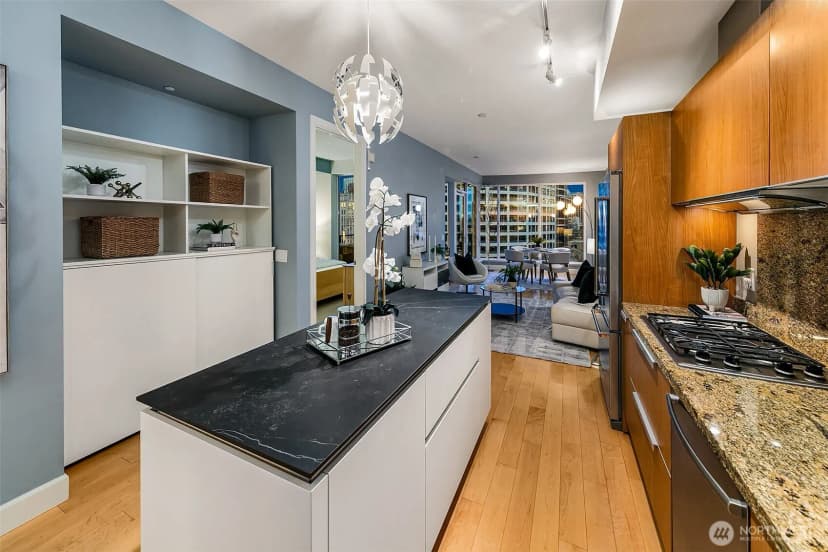 Property photo for 1920 4th Avenue #1507, Seattle photo 19