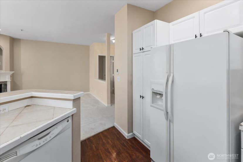 Property photo for 12530 Admiralty Way #k204, Everett photo 8