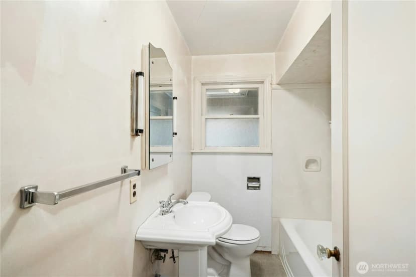 Property photo for 11805 Se 196th, Kent photo 31