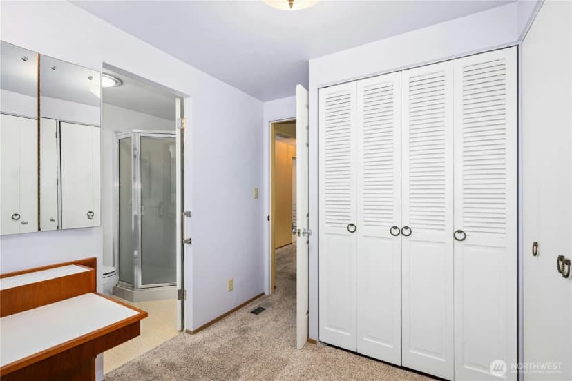 Property photo for 11805 Se 196th, Kent photo 18