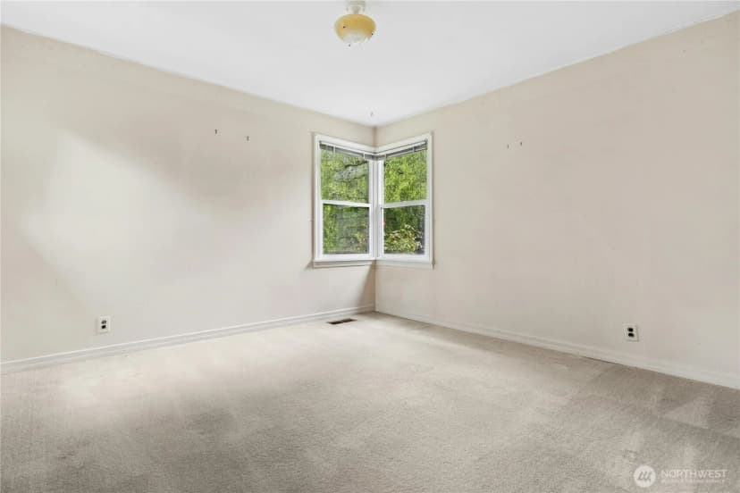 Property photo for 11805 Se 196th, Kent photo 32