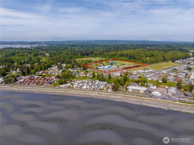 Property photo for 4874 Birch Bay-lynden Road, Birch Bay photo 5