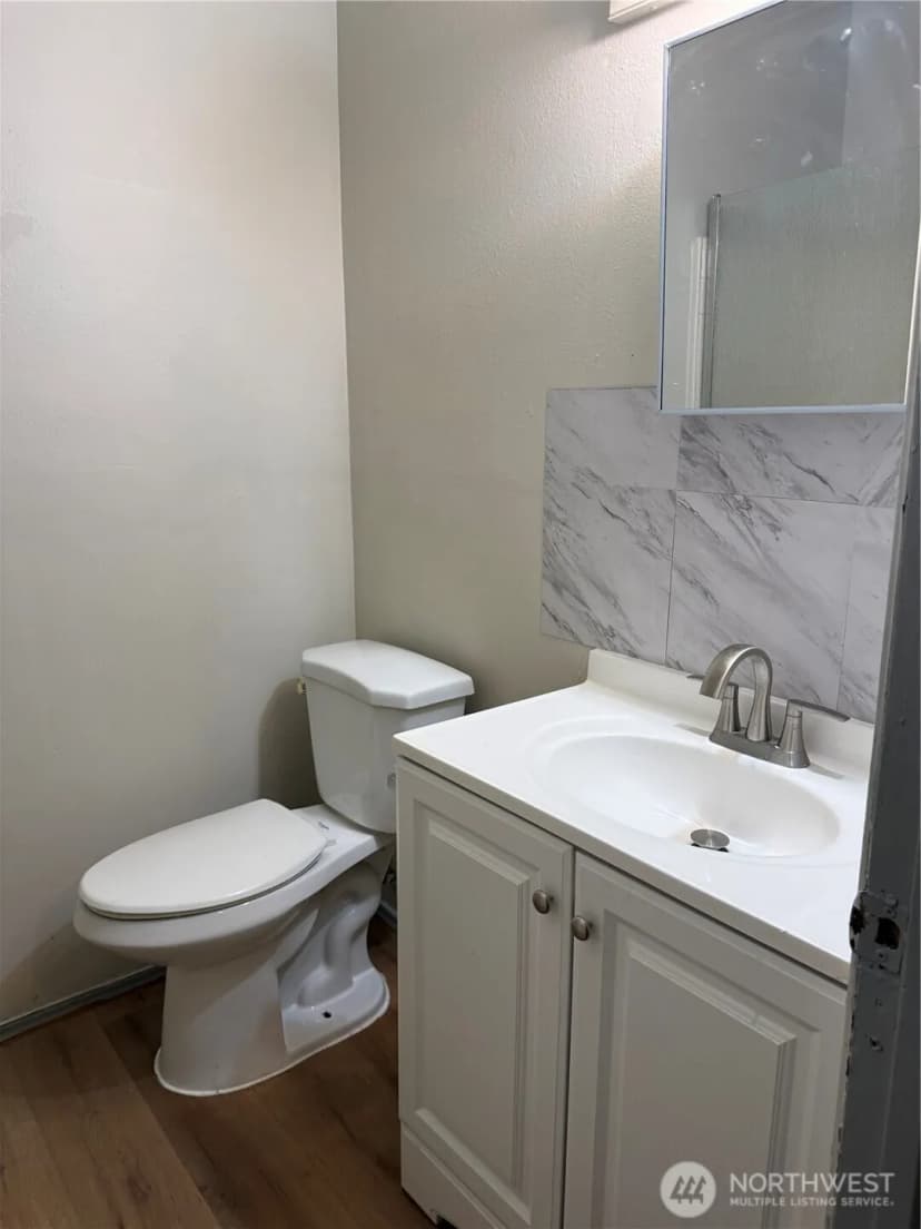 Property photo for 9804 S 252nd Street, Kent photo 7