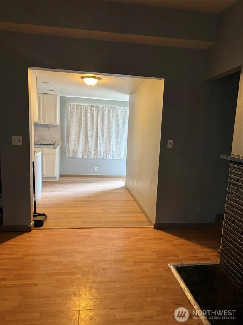 Property photo for 9804 S 252nd Street, Kent photo 14